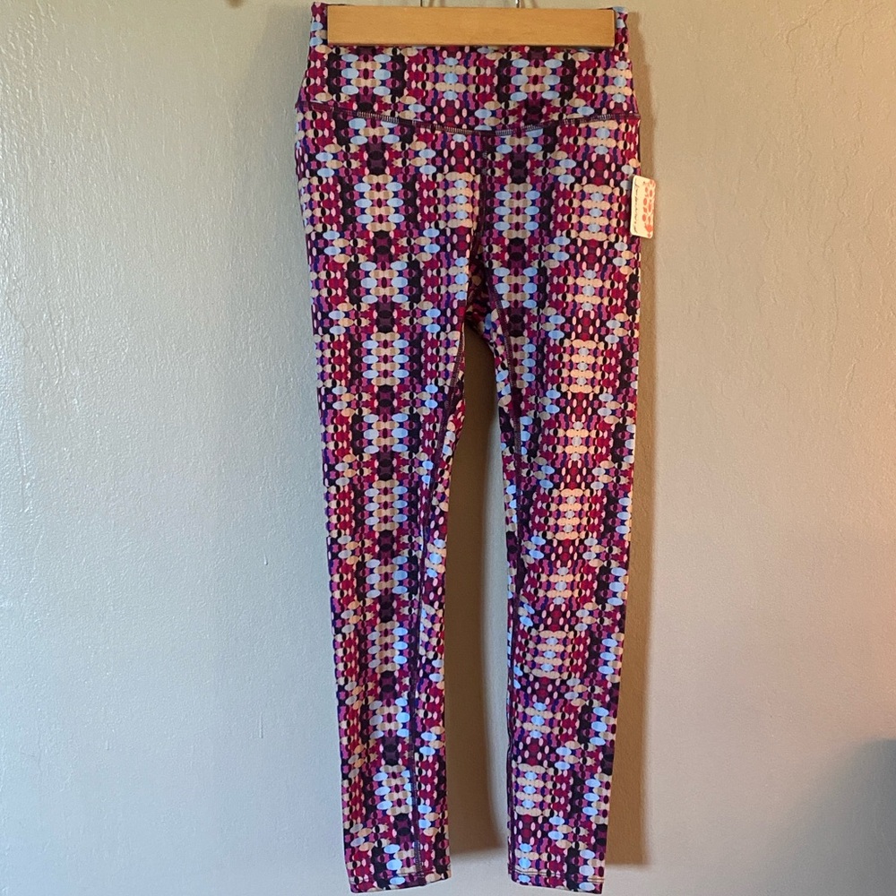 FP Movement by Free People Geometric Pink Leggings - Picture 4 of 4
